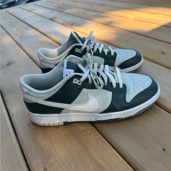 Nike low dunks - Picture 3 of 4
